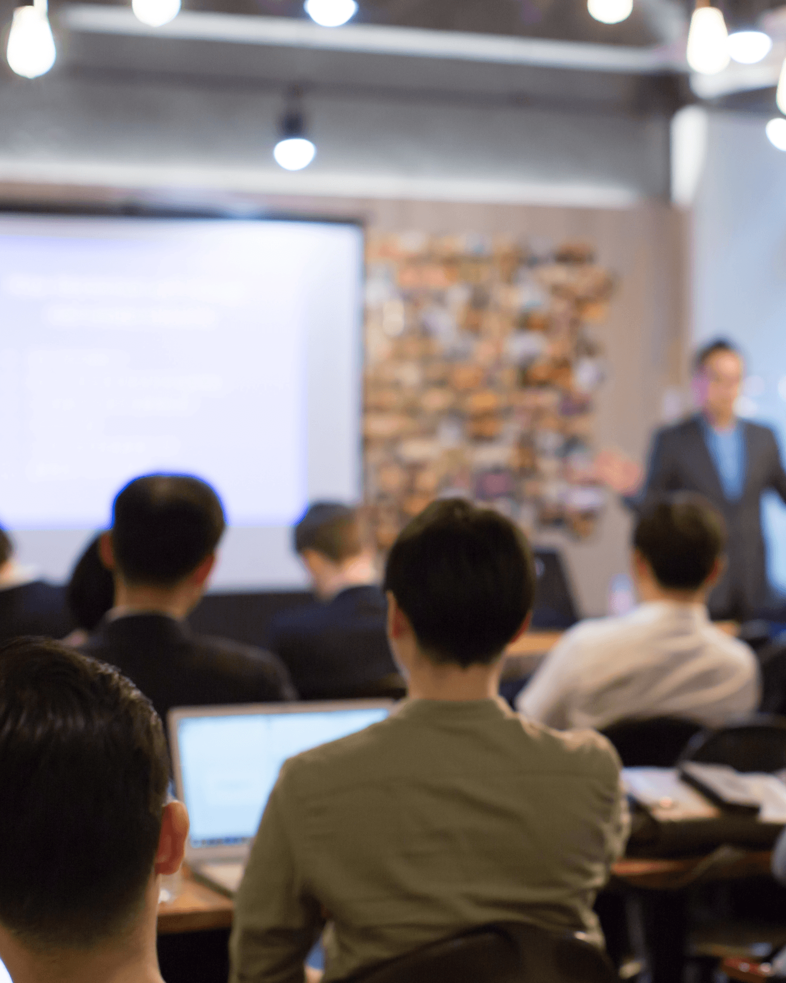 Contract negotiation training session